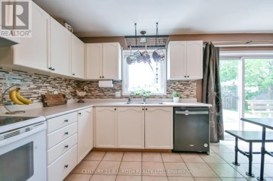 42 FARMSTEAD CRESCENT Barrie (Holly) Ontario photo 7
