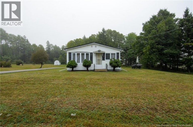 203 Route 176, Pennfield, New Brunswick, E5H1V1