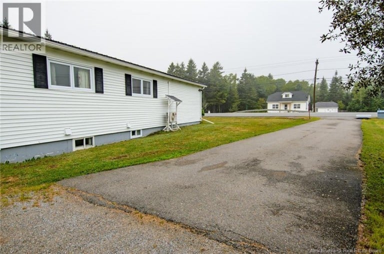203 Route 176, Pennfield, New Brunswick, E5H1V1