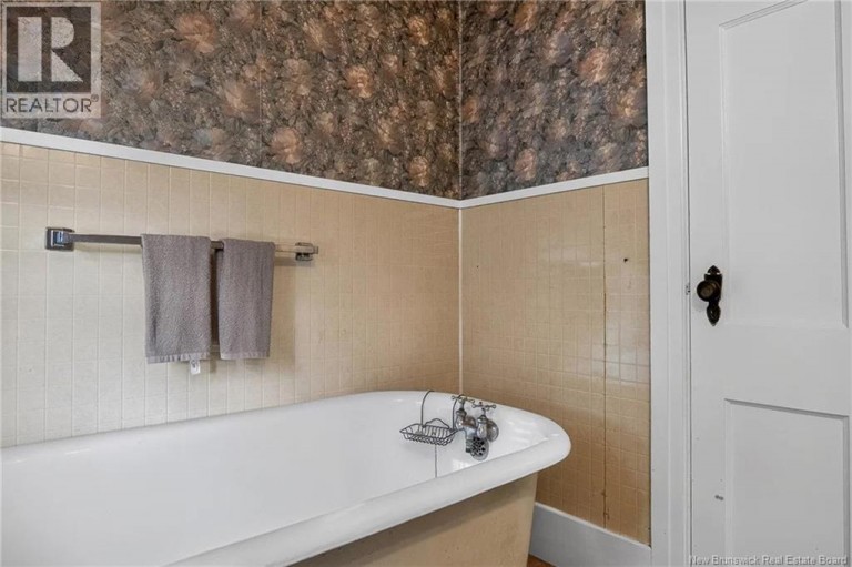 28 Marr Road, Rothesay, New Brunswick, E2E2R5