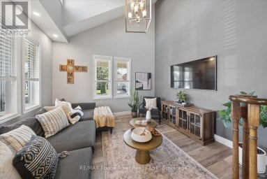 14 CHISWICK AVENUE Whitby (Brooklin) Ontario photo 10