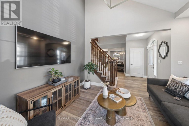 14 CHISWICK AVENUE, Whitby (Brooklin), Ontario, L1M0E1