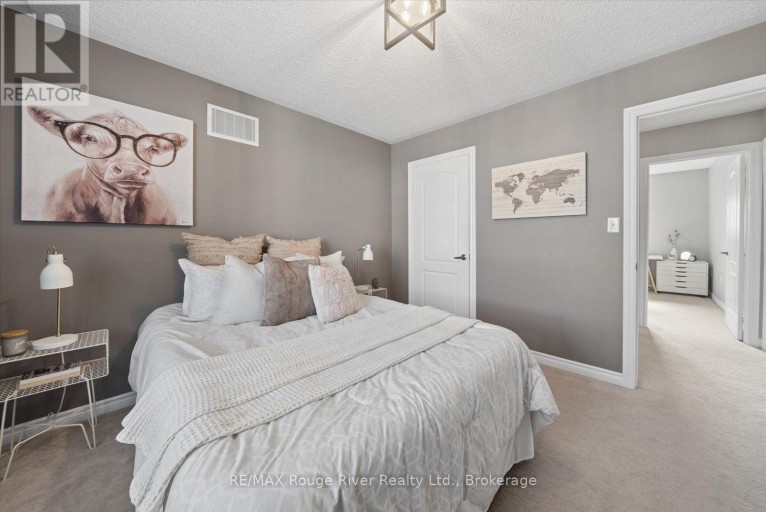 14 CHISWICK AVENUE, Whitby (Brooklin), Ontario, L1M0E1