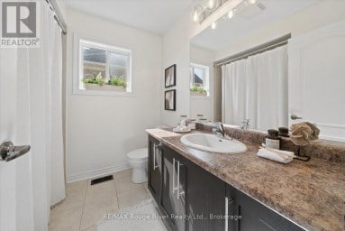 14 CHISWICK AVENUE Whitby (Brooklin) Ontario photo 34