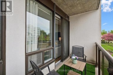 208 - 105 BAGOT STREET Guelph (Junction/Onward Willow) Ontario photo 32