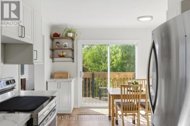 85 - 295 WATER STREET Guelph (Dovercliffe Park/Old University) Ontario photo 16