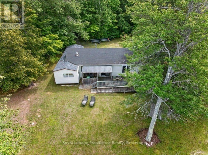 1693 GULL LAKE ROAD, Frontenac (Frontenac North), Ontario, K0H1B0
