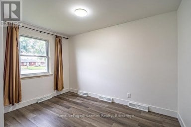 356 KINGSWAY AVE. Thunder Bay (Hyde Park) Ontario photo 17