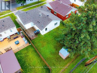 356 KINGSWAY AVE. Thunder Bay (Hyde Park) Ontario photo 3