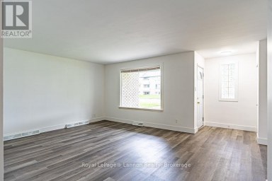 356 KINGSWAY AVE. Thunder Bay (Hyde Park) Ontario photo 5