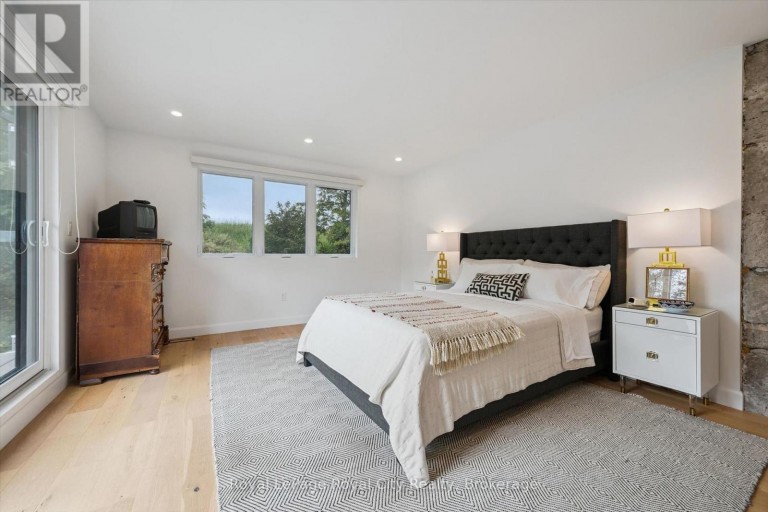 6550 GERRIE ROAD, Centre Wellington (Elora/Salem), Ontario, N0B1S0