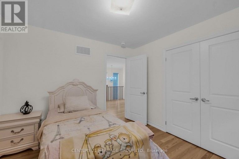 102 NOTTINGHAM ROAD, Barrie, Ontario, L9J0L5