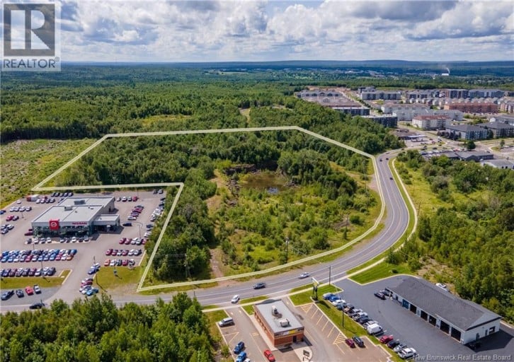 200 Bishop Drive, Fredericton, New Brunswick (id Nb146765)