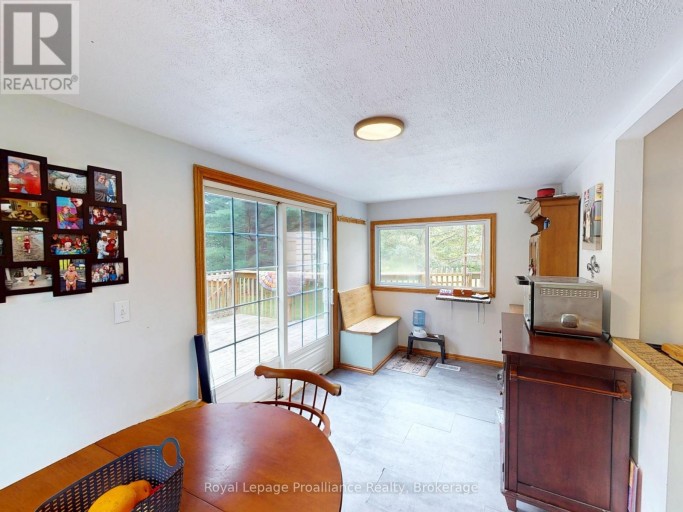59 HELYER ROAD, Quinte West (Murray Ward), Ontario, K8V5P4
