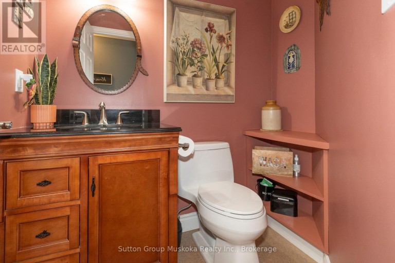 4 - 44 KING WILLIAM STREET, Huntsville, Ontario, P1H1G3