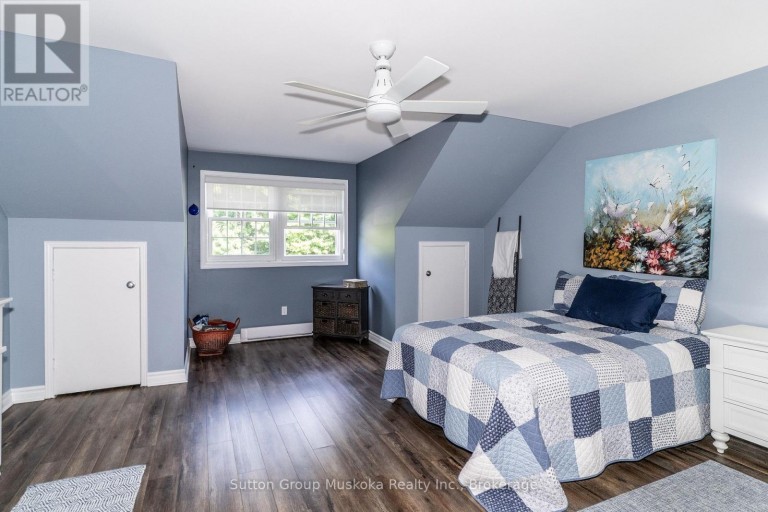 4 - 44 KING WILLIAM STREET, Huntsville, Ontario, P1H1G3