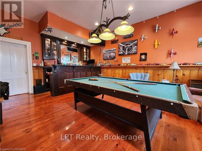 484 CARLISLE STREET, Saugeen Shores, Ontario, N0H2L0