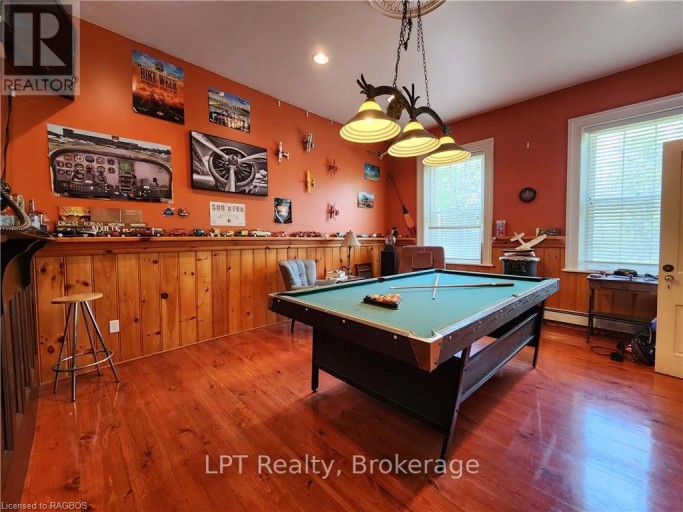 484 CARLISLE STREET, Saugeen Shores, Ontario, N0H2L0
