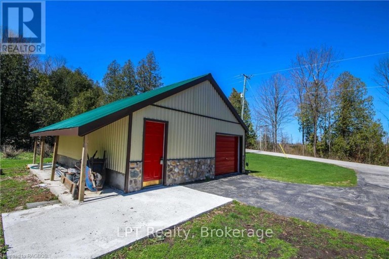 484 CARLISLE STREET, Saugeen Shores, Ontario, N0H2L0