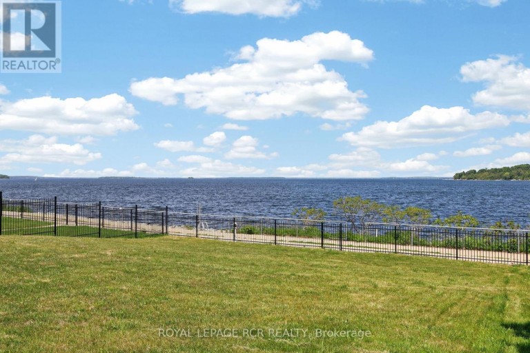 583 ABERDEEN BOULEVARD, Midland, Ontario, L4R5N9