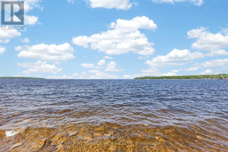 583 ABERDEEN BOULEVARD, Midland, Ontario, L4R5N9