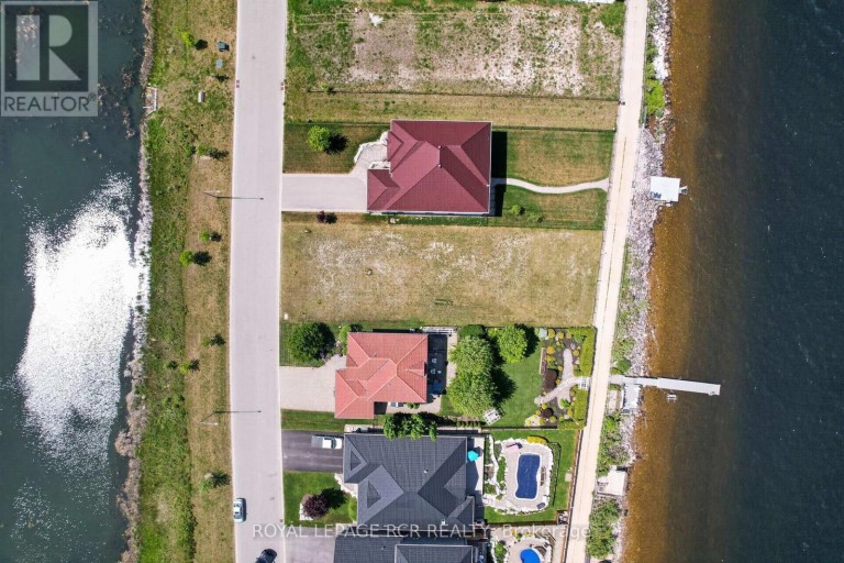 583 ABERDEEN BOULEVARD, Midland, Ontario, L4R5N9