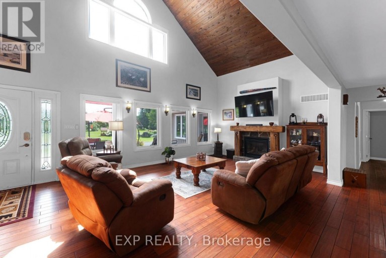 6608 HIGHWAY 28, North Kawartha, Ontario, K0L1A0