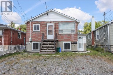 17 Landsend Street Sudbury Ontario photo 1