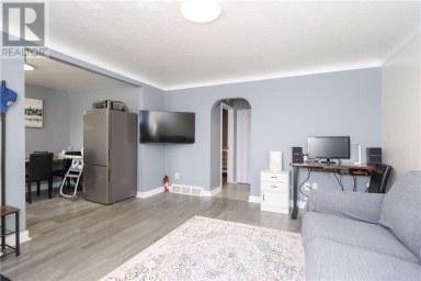 17 Landsend Street Sudbury Ontario photo 4