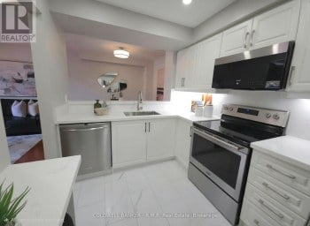 59 - 2 HEDGE END ROAD Toronto (Rouge) Ontario photo 7