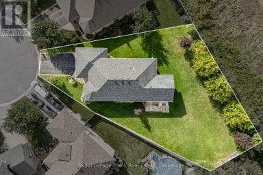 18 MATTHEWS COURT Peterborough (Monaghan Ward 2) Ontario photo 47