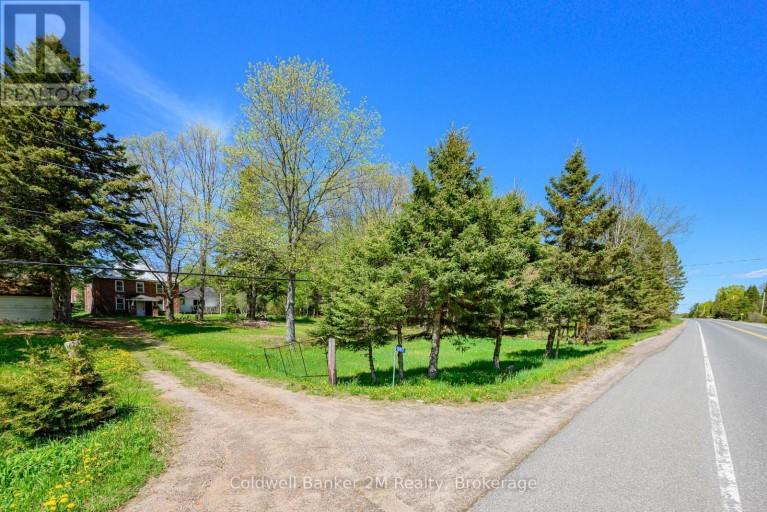 18917 HIGHWAY 118, Highlands East (Monmouth), Ontario, K0L2Y0