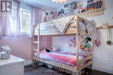 10 CHICKADEE COURT Kawartha Lakes (Mariposa) Ontario photo 21