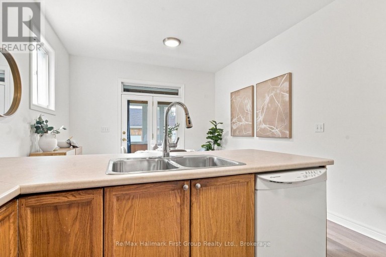 777 PRINCE OF WALES DRIVE, Cobourg, Ontario, K9A5X8