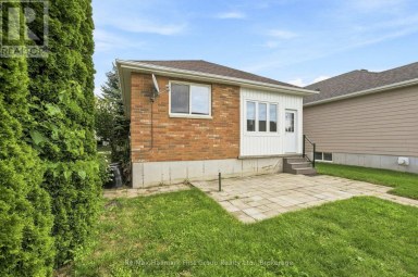 777 PRINCE OF WALES DRIVE Cobourg Ontario photo 27