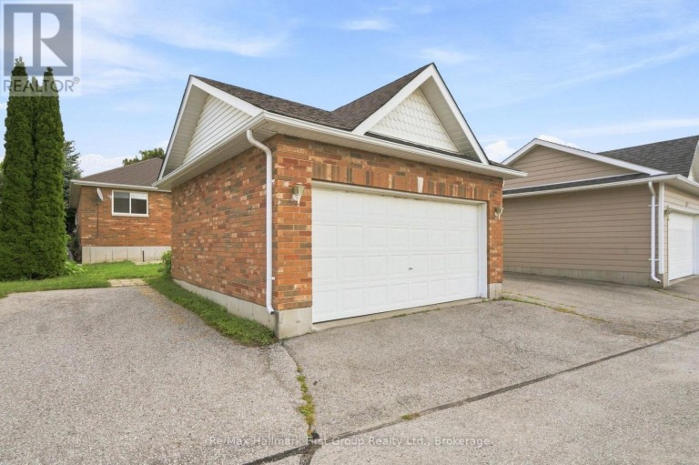 777 PRINCE OF WALES DRIVE, Cobourg, Ontario, K9A5X8