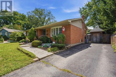 7 GLENBURNIE CRESCENT London North (North H) Ontario photo 2
