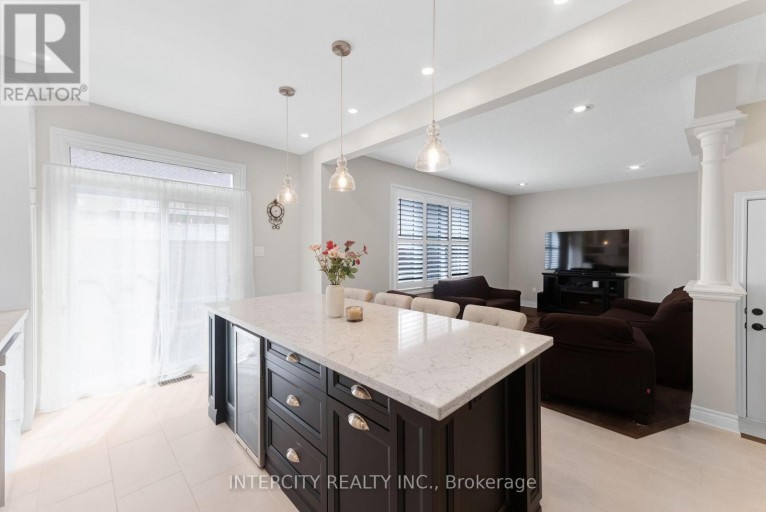 37 REDFINCH CRESCENT, Vaughan (Vellore Village), Ontario, L4H2C5