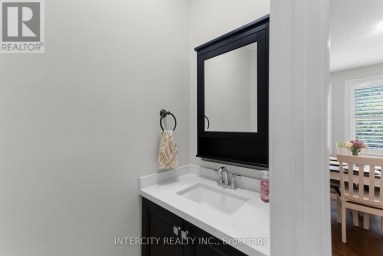 37 REDFINCH CRESCENT Vaughan (Vellore Village) Ontario photo 22