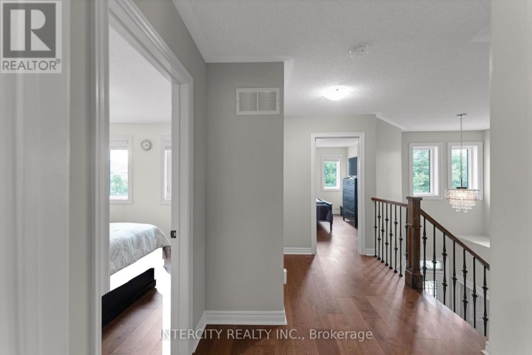 37 REDFINCH CRESCENT, Vaughan (Vellore Village), Ontario, L4H2C5