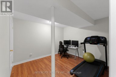 37 REDFINCH CRESCENT Vaughan (Vellore Village) Ontario photo 46