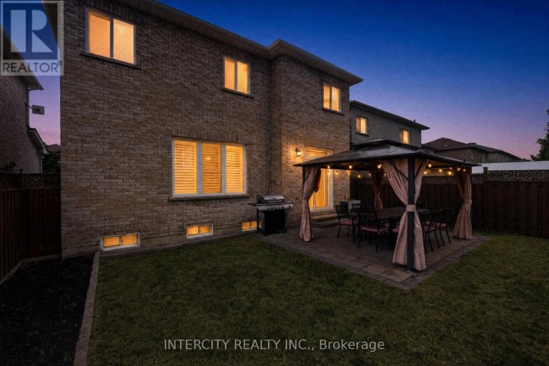 37 REDFINCH CRESCENT, Vaughan (Vellore Village), Ontario, L4H2C5
