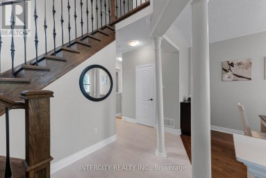 37 REDFINCH CRESCENT Vaughan (Vellore Village) Ontario photo 6