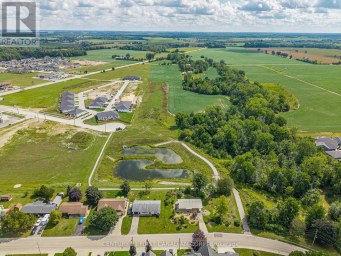 52 GILL ROAD Lambton Shores (Grand Bend) Ontario photo 45