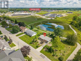 52 GILL ROAD Lambton Shores (Grand Bend) Ontario photo 47