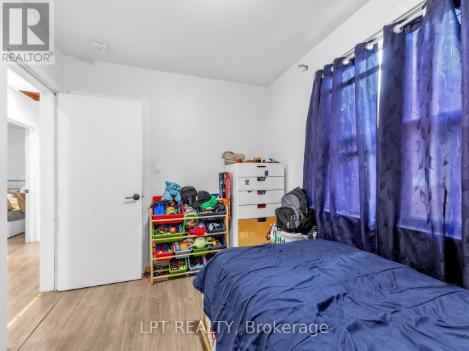 239 VINE STREET, St. Catharines (Fairview), Ontario, L2M4S9