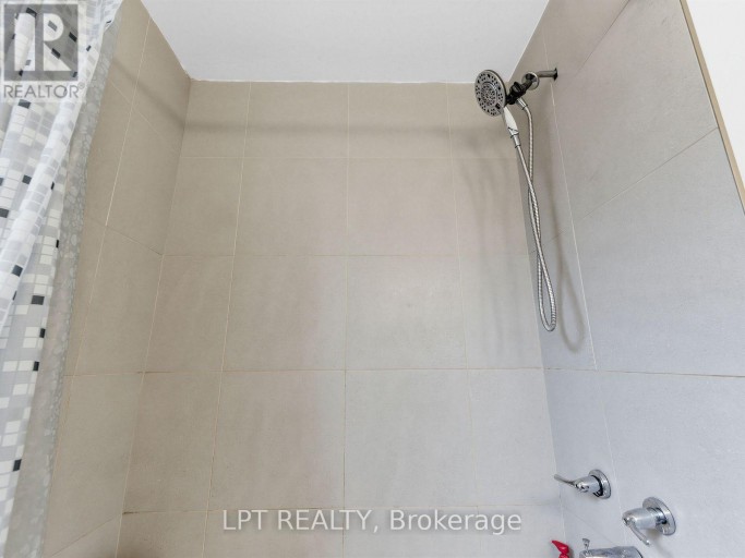 239 VINE STREET, St. Catharines (Fairview), Ontario, L2M4S9