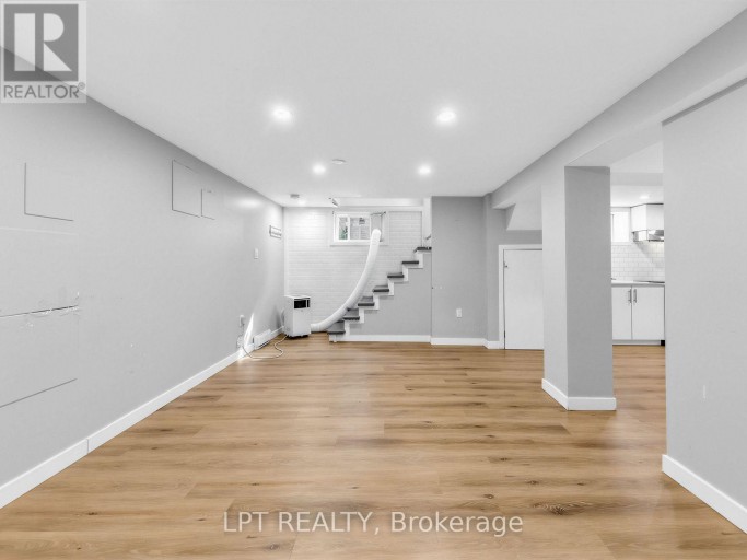 239 VINE STREET, St. Catharines (Fairview), Ontario, L2M4S9