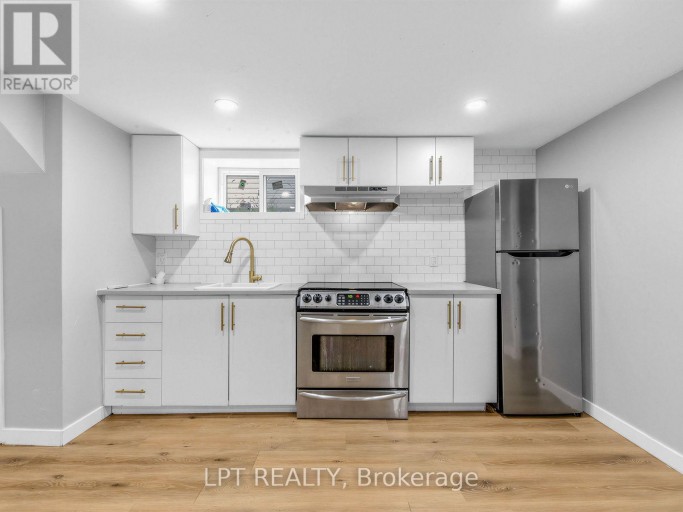239 VINE STREET, St. Catharines (Fairview), Ontario, L2M4S9