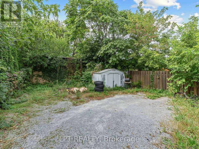 239 VINE STREET, St. Catharines (Fairview), Ontario, L2M4S9